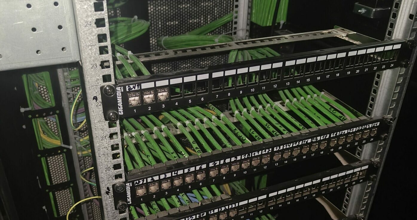 Mise en place d’un réseau data structuré pour un environnement public à forte fréquentation, avec un accent sur la fiabilité et la continuité de service.